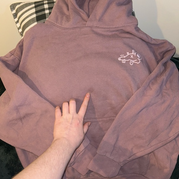 Women’s Theo Von Merch. Bought at his show. - Picture 2 of 4